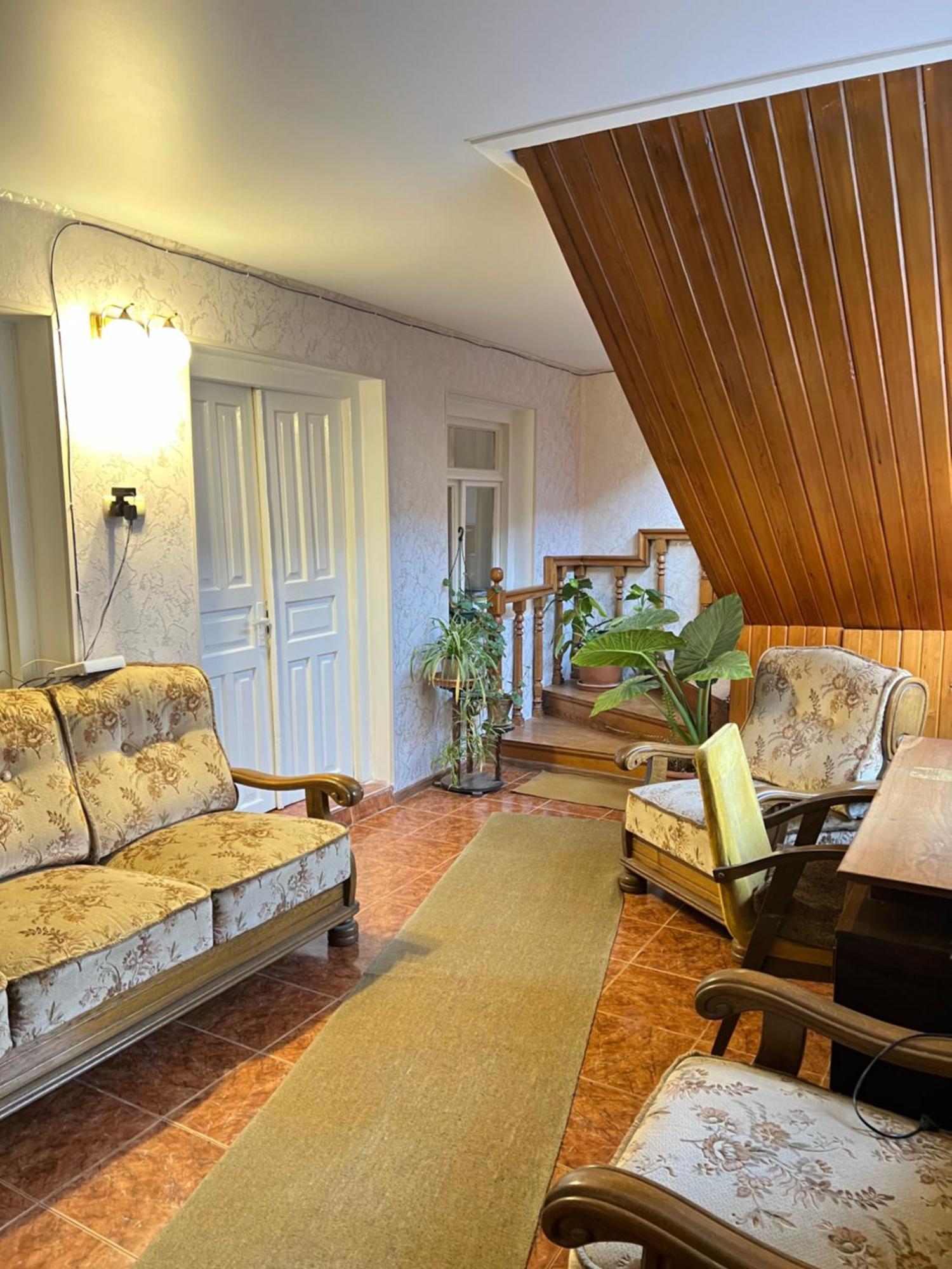 Guesthouse Lilia &Wine Celler Telavi Dış mekan fotoğraf